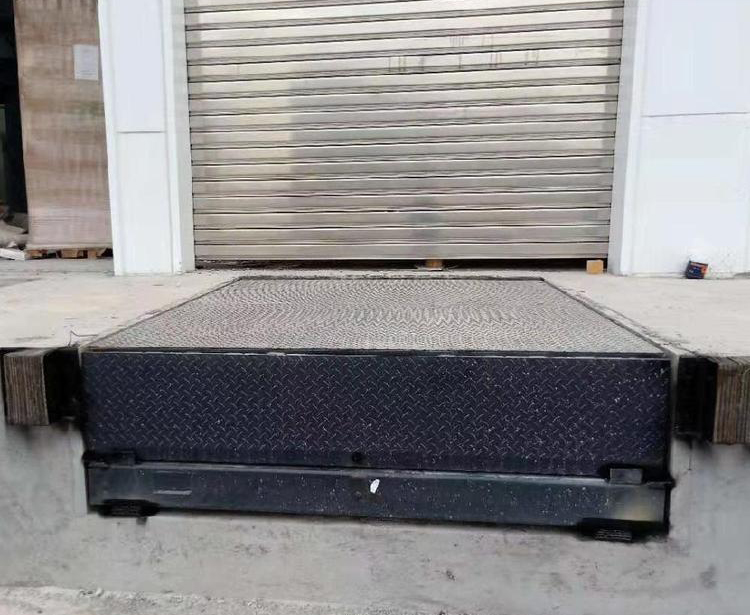 乐东固定式液压装卸平台